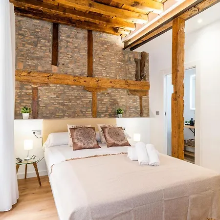 Wekey Homes Granada, Mesones *