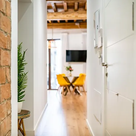 Wekey Homes Granada, Mesones Apartment