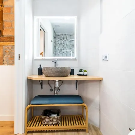 Apartment Wekey Homes Granada, Mesones