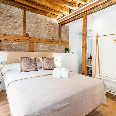 Wekey Homes Granada, Mesones Apartment *
