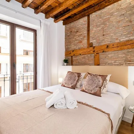 Wekey Homes Granada, Mesones
