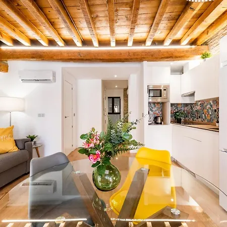 Wekey Homes Granada, Mesones Granada